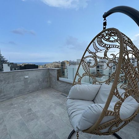 Balcony Hotel Saint Julian's Luaran gambar