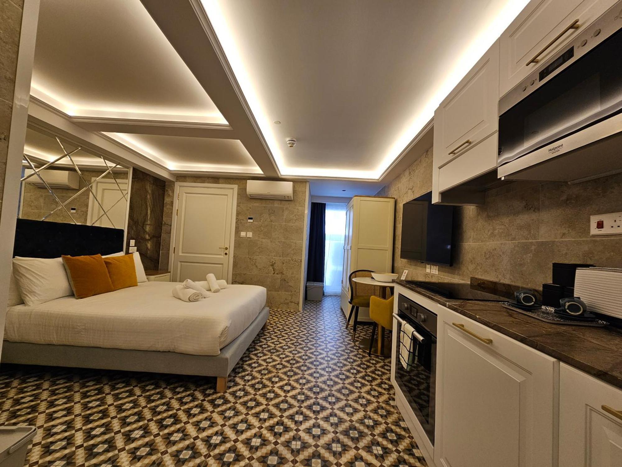 Balcony Hotel Saint Julian's Luaran gambar