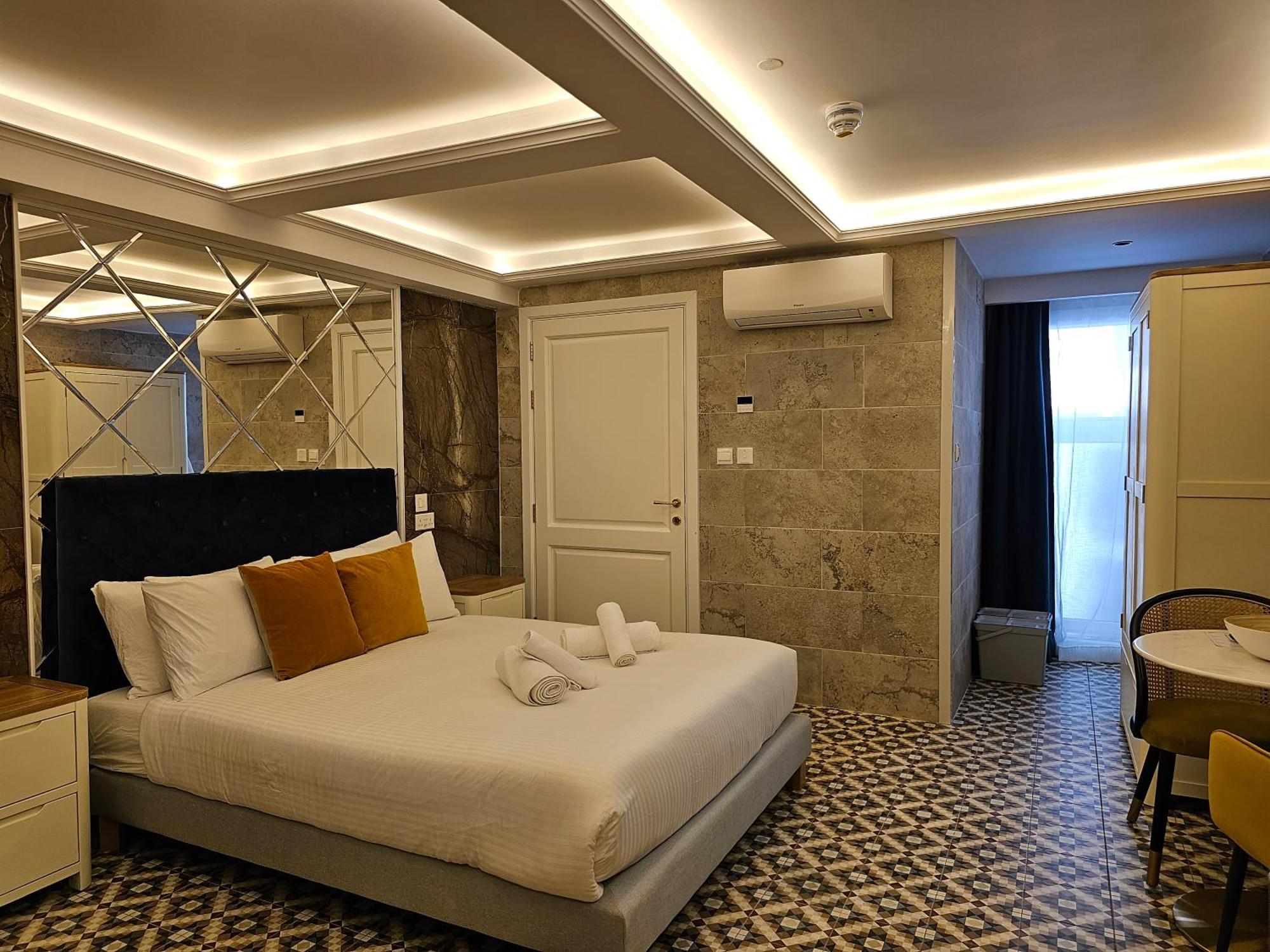 Balcony Hotel Saint Julian's Luaran gambar