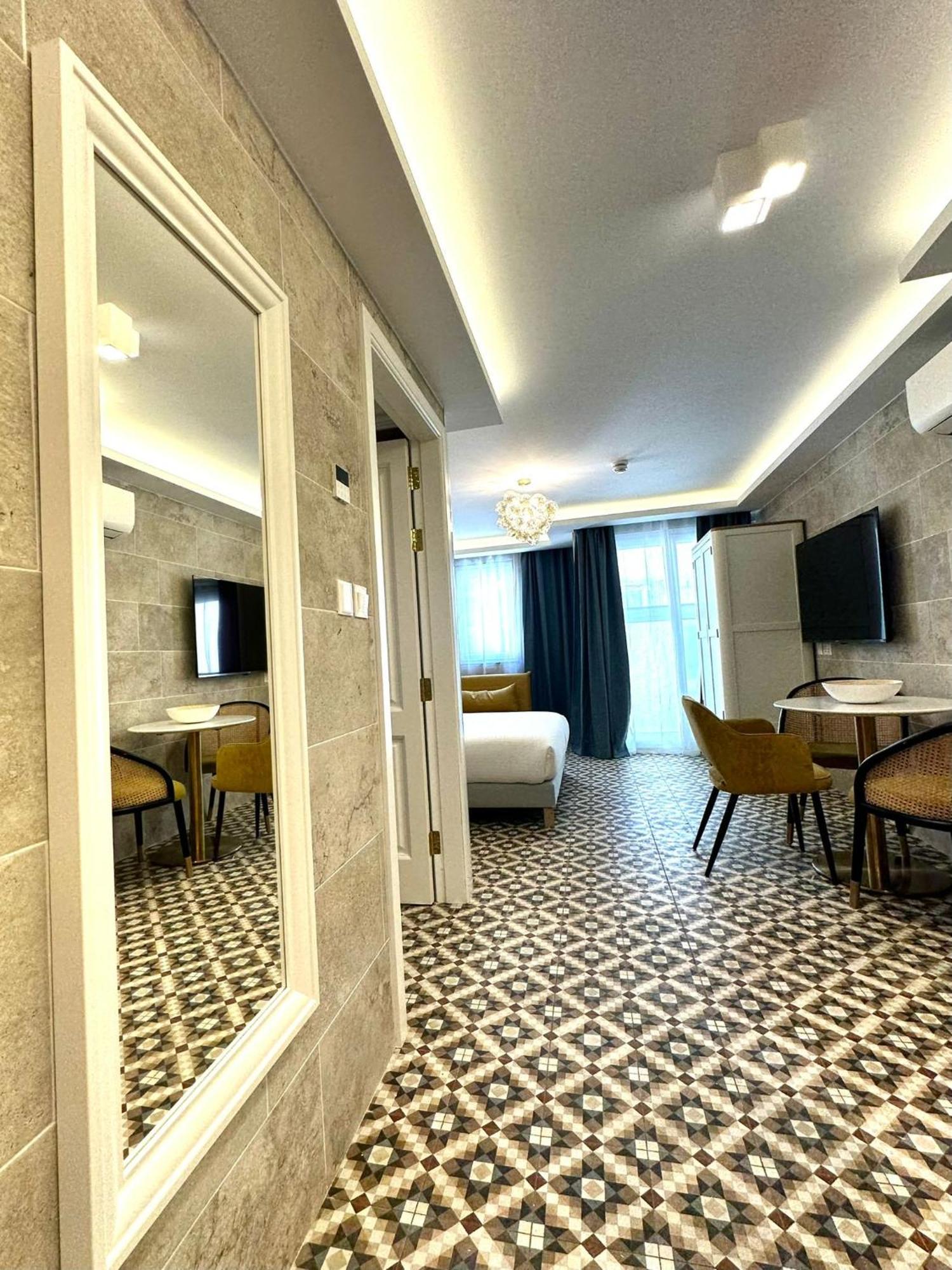 Balcony Hotel Saint Julian's Luaran gambar