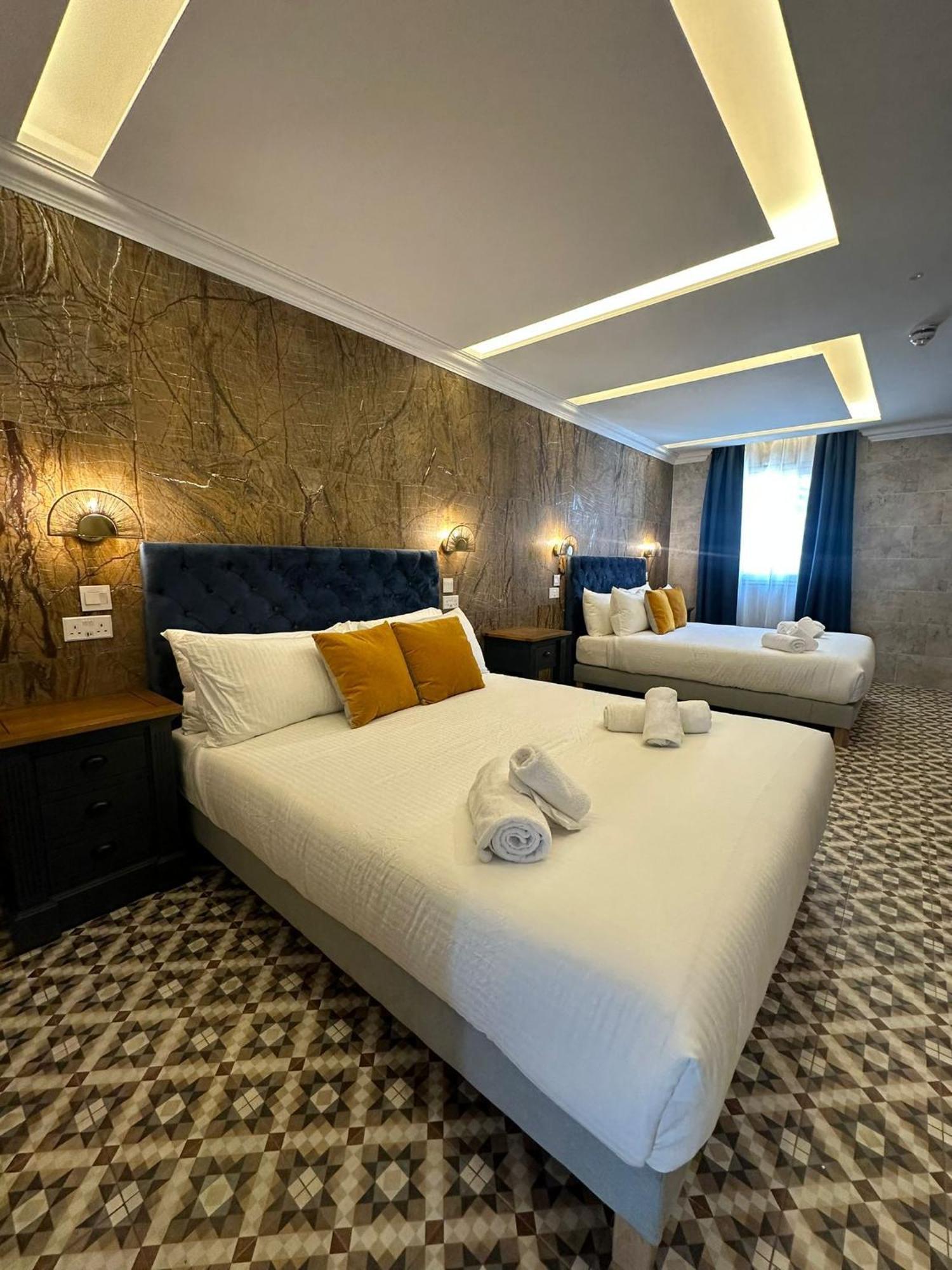 Balcony Hotel Saint Julian's Luaran gambar